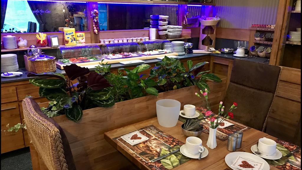 Querfurter Hof Hotel Екстериор снимка