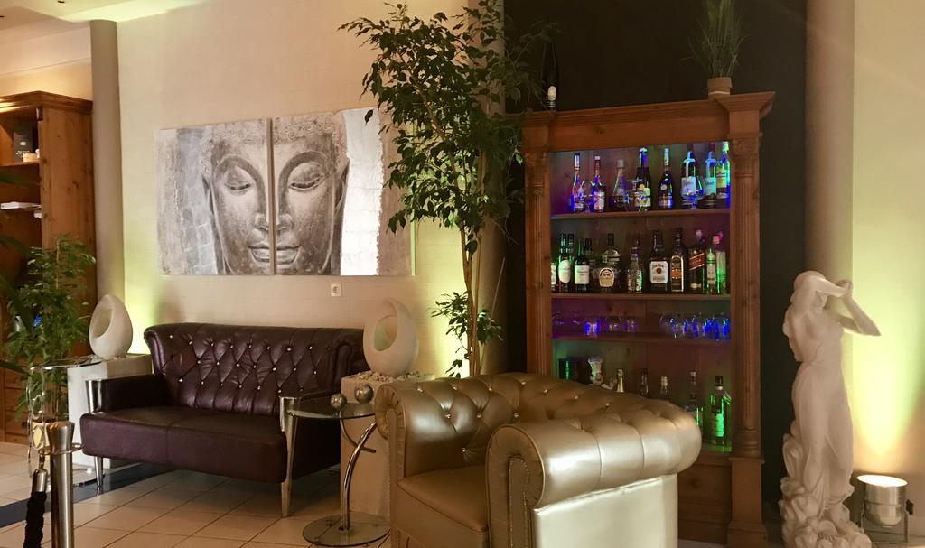 Querfurter Hof Hotel Екстериор снимка